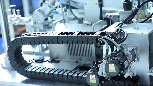 全自動三軸點(diǎn)膠機(jī)