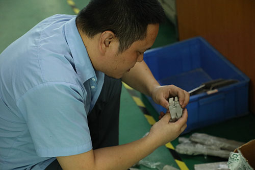 東莞自動化點膠機