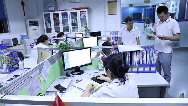 蘇州點(diǎn)膠機(jī)