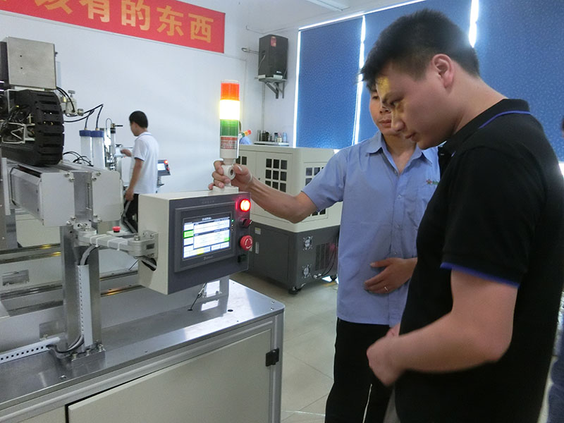 300ml點(diǎn)膠機(jī)