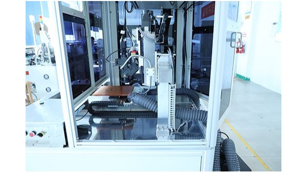 桌面式三軸點(diǎn)膠機(jī)