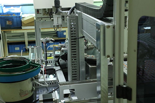 uv膠自動點(diǎn)膠機(jī)定制