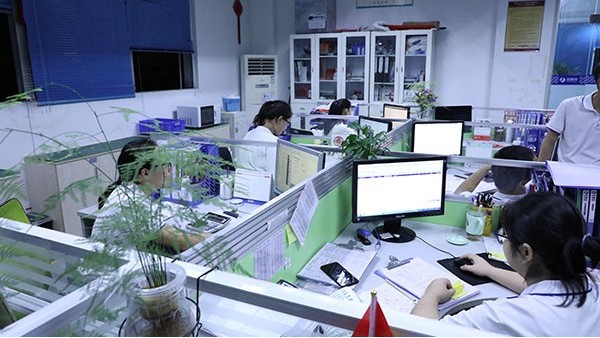 全自動(dòng)點(diǎn)膠機(jī)