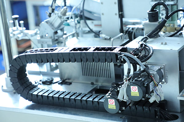 在線(xiàn)式全自動(dòng)點(diǎn)膠機(jī)業(yè)務(wù)